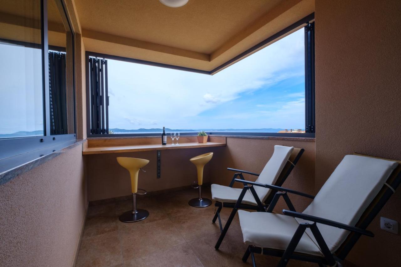 Apartments Luana With Private Jacuzzi Задар Экстерьер фото